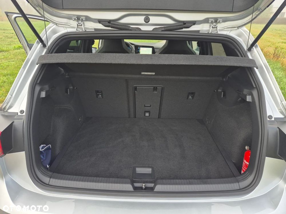 Volkswagen Golf - 13