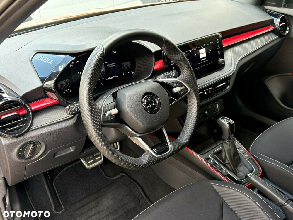 Skoda Fabia 1.5 TSI Monte Carlo DSG - 9
