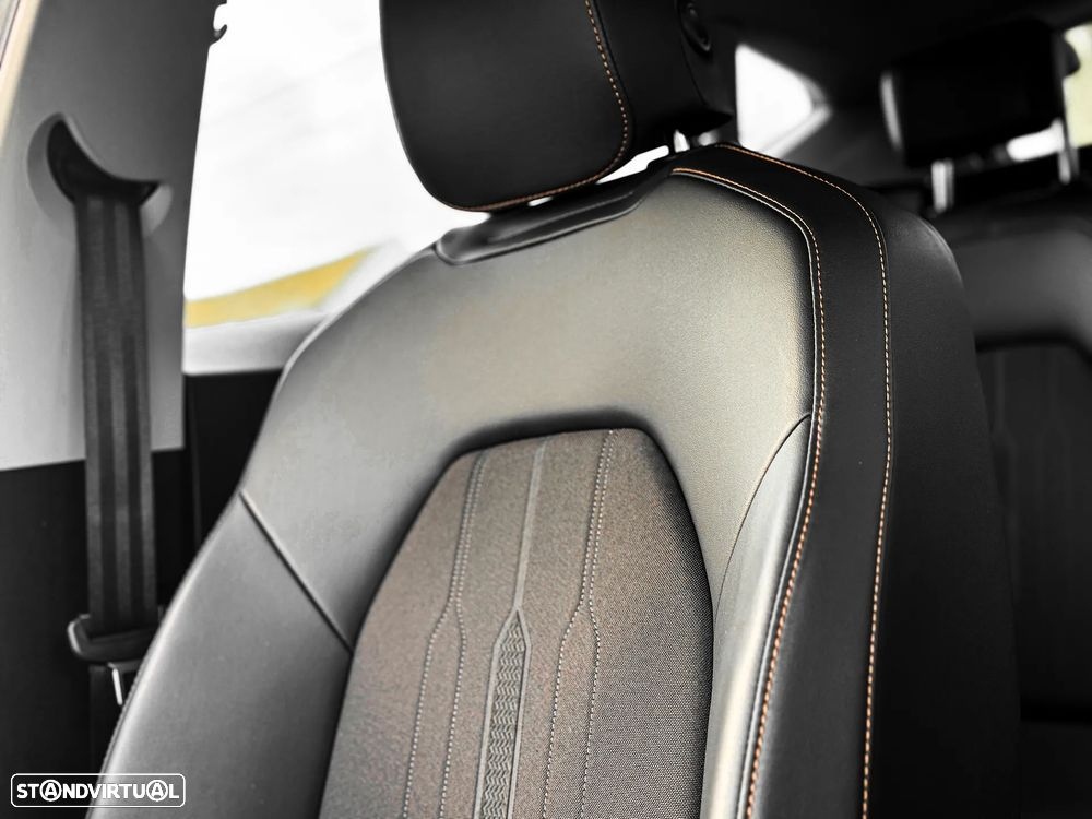 Cupra Formentor 1.4 e-Hybrid DSG - 14