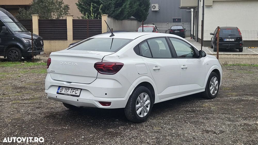 Dacia Logan TCe 90 CVT Comfort - 6
