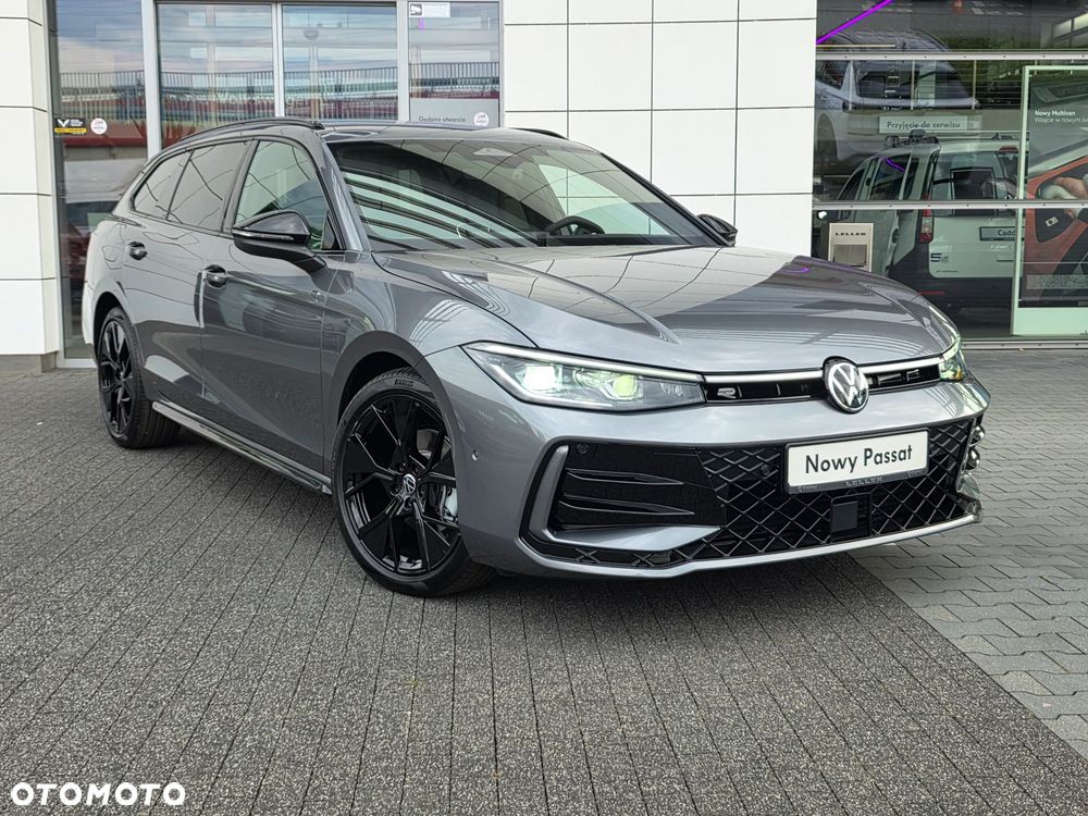 Volkswagen Passat - 11