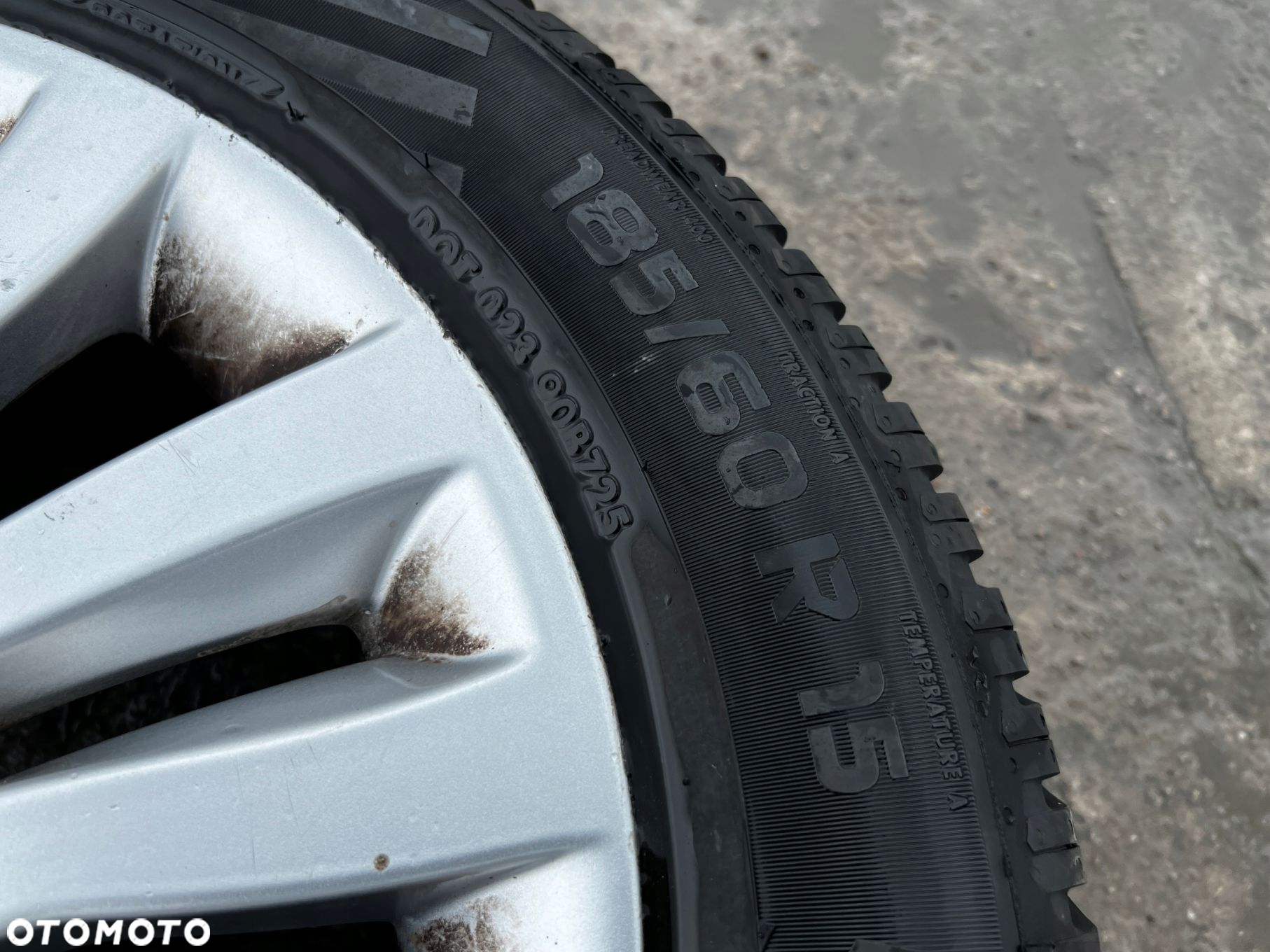 KOŁA FELGI OPONY CAŁOROCZNE RENAULT CLIO III 185/60 R15 - 12