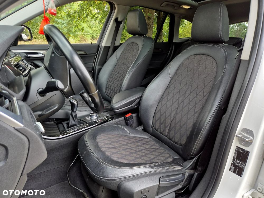 BMW X1 sDrive18d xLine - 7