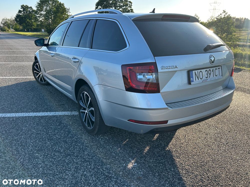 Skoda Octavia 2.0 TDI SCR Ambition DSG - 4