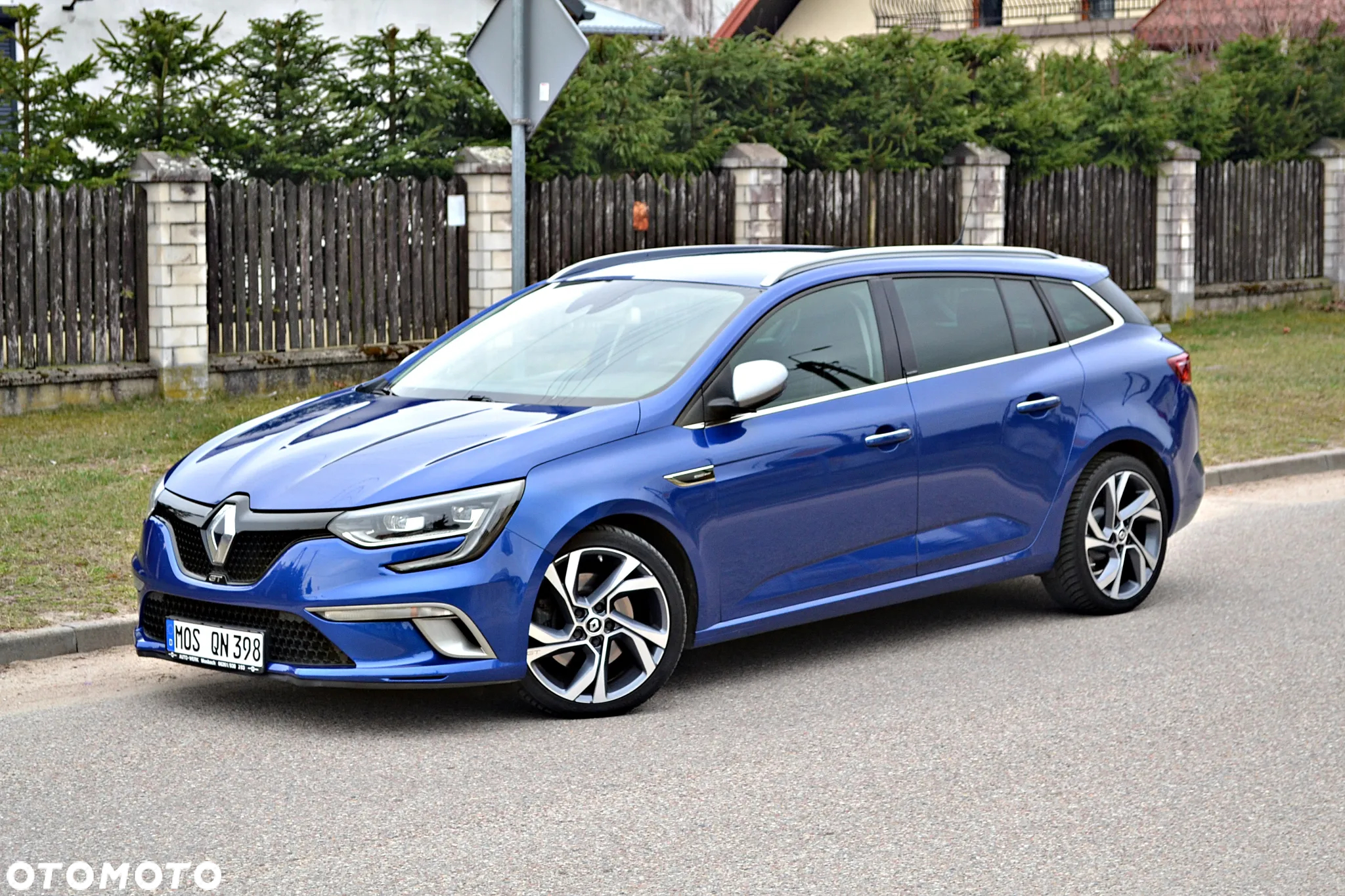 Renault Megane Grandtour ENERGY dCi 165 EDC GT LINE - 4