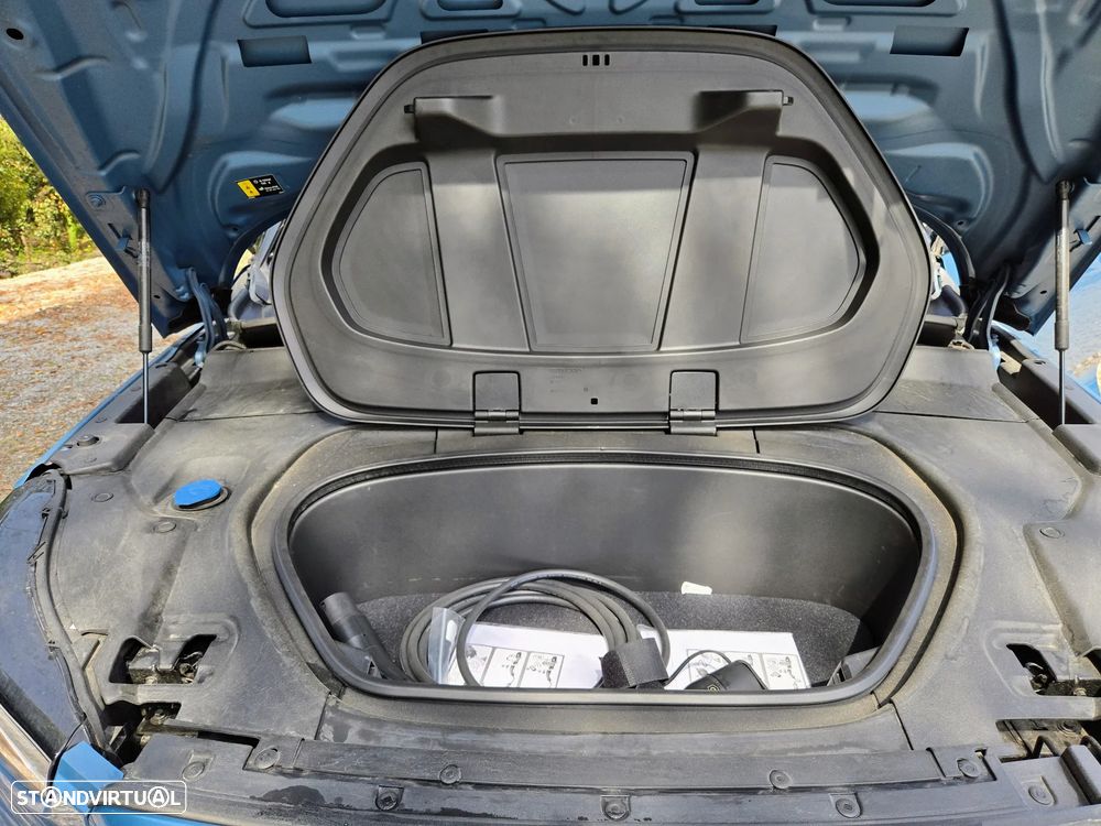 Volvo XC 40 Recharge Plus — fotografia 31