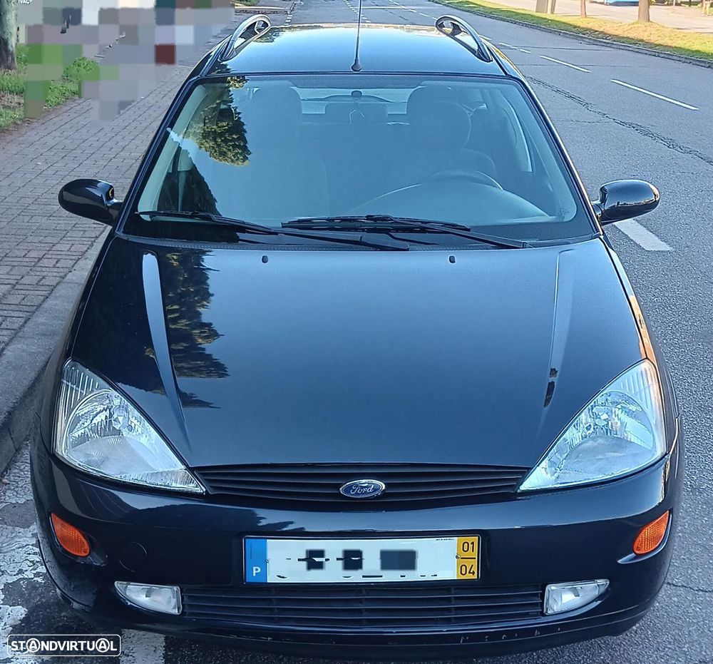 Ford Focus SW — photo 3