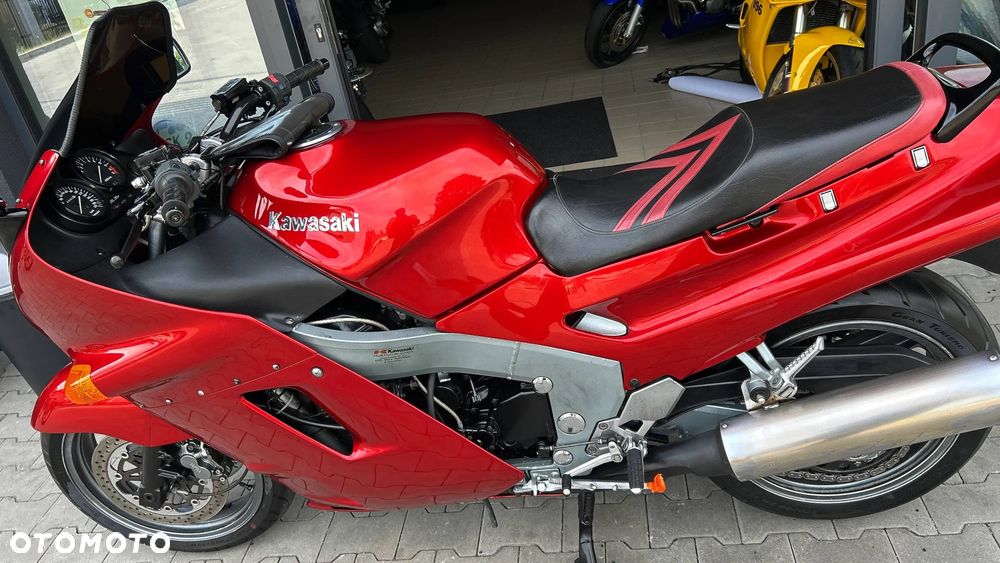 Kawasaki ZZR - 17