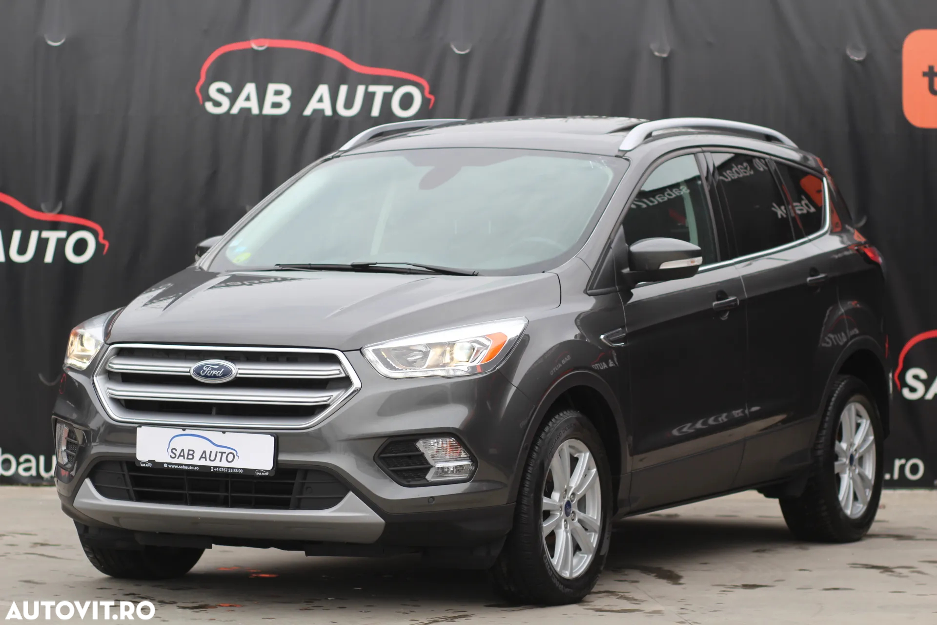 Ford Kuga 2.0 TDCi 2WD Titanium - 2