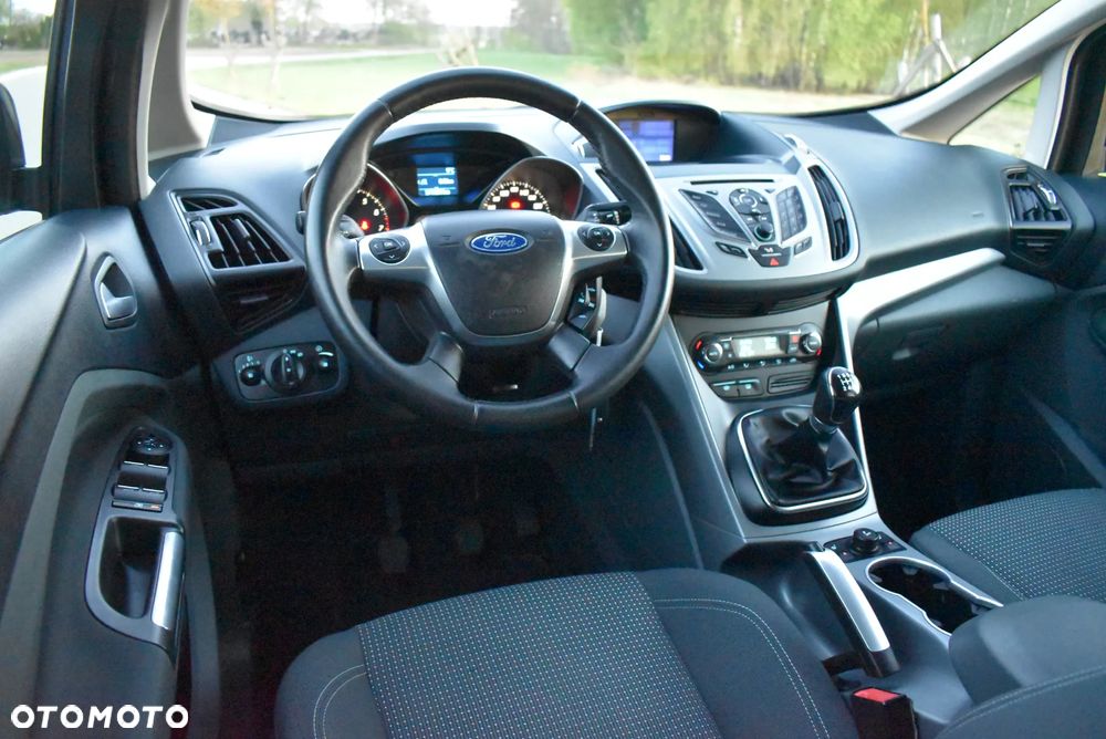 Ford C-MAX 1.6 Ti-VCT Champions Edition - 26