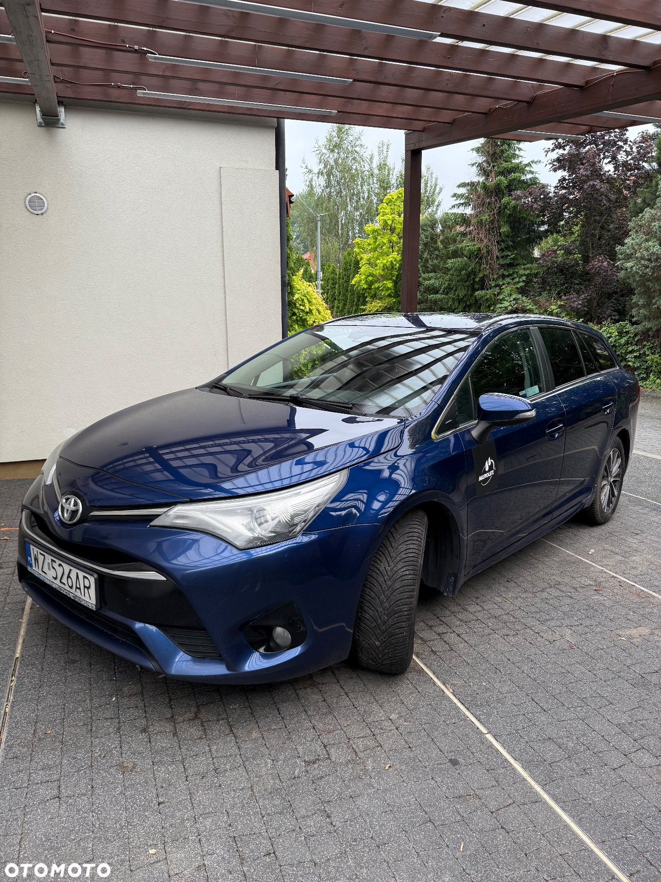 Toyota Avensis - 4