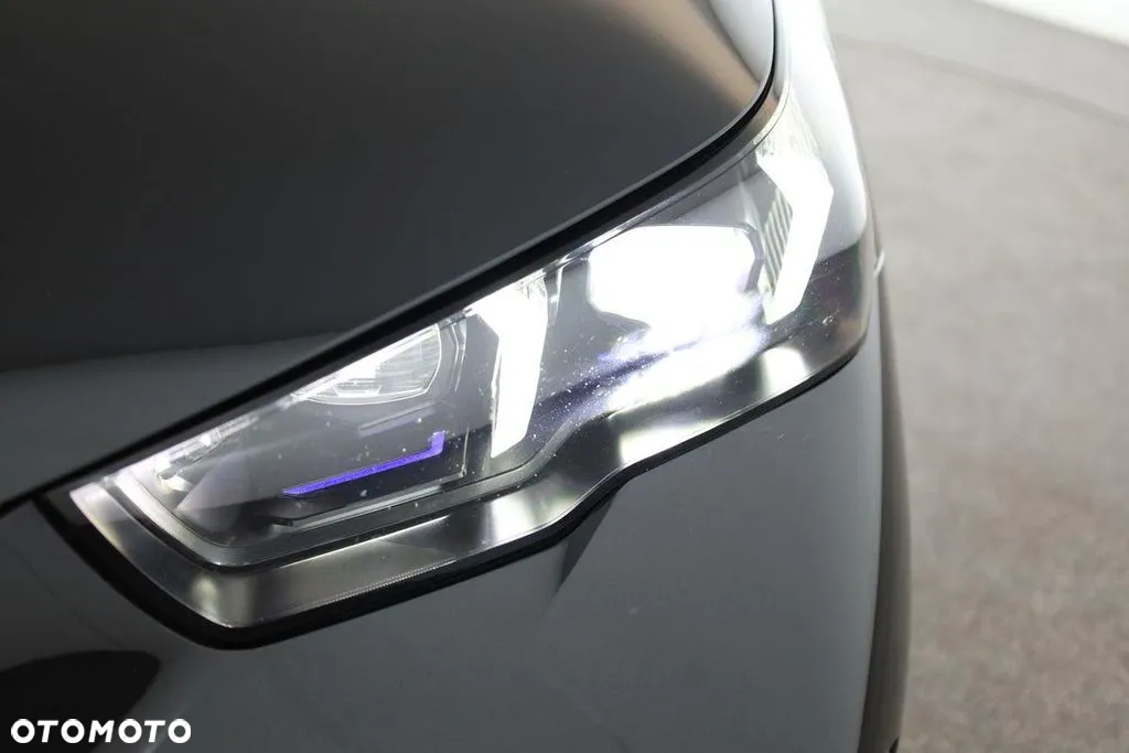 BMW Seria 5 - 12