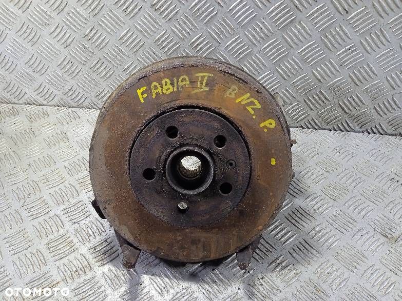ZWROTNICA PRAWA PRZEDNIA SKODA FABIA 2 - 2