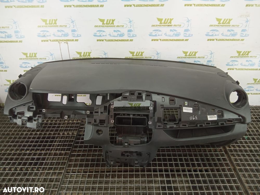 Plansa bord Renault Zoe 1  [din 2012 pana  2020] - 1