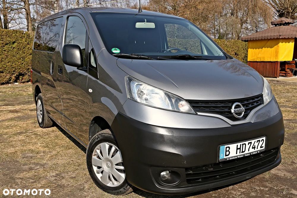 Nissan NV200 - 10