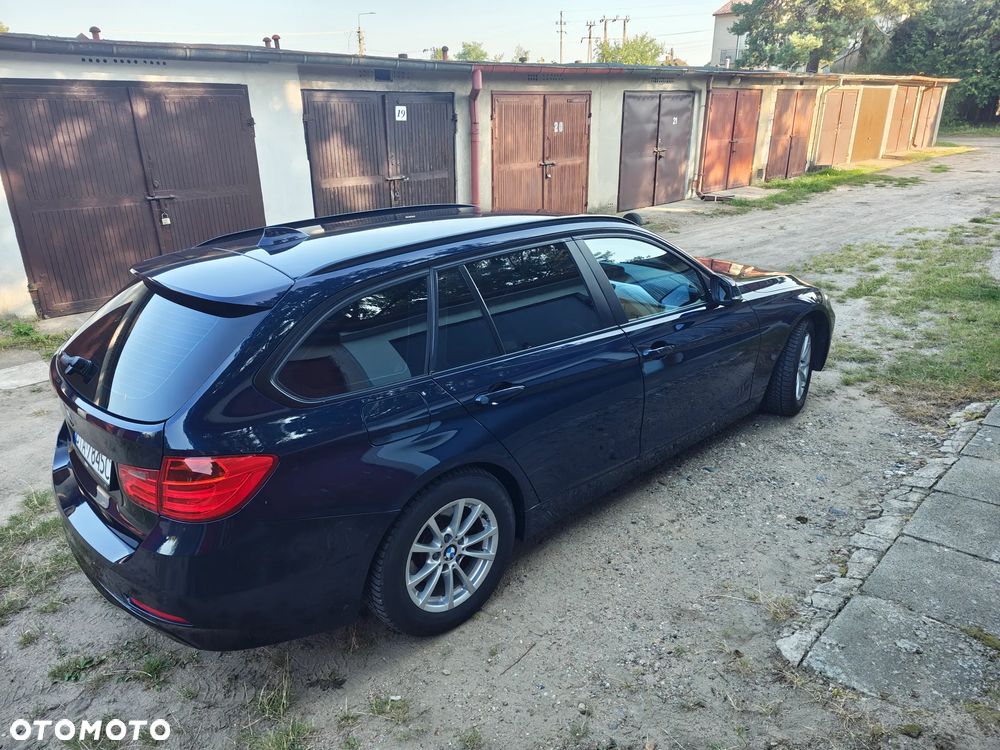 BMW Seria 3 316d - 8