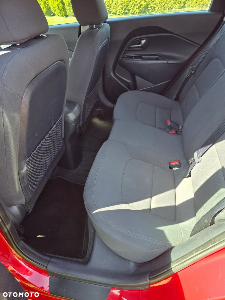 Kia Rio 1.4 L - 24