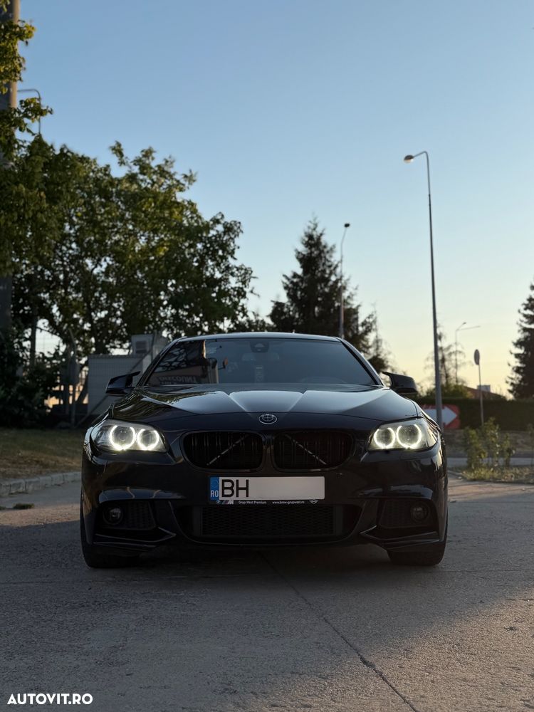 BMW Seria 5 520d Sport-Aut. - 1