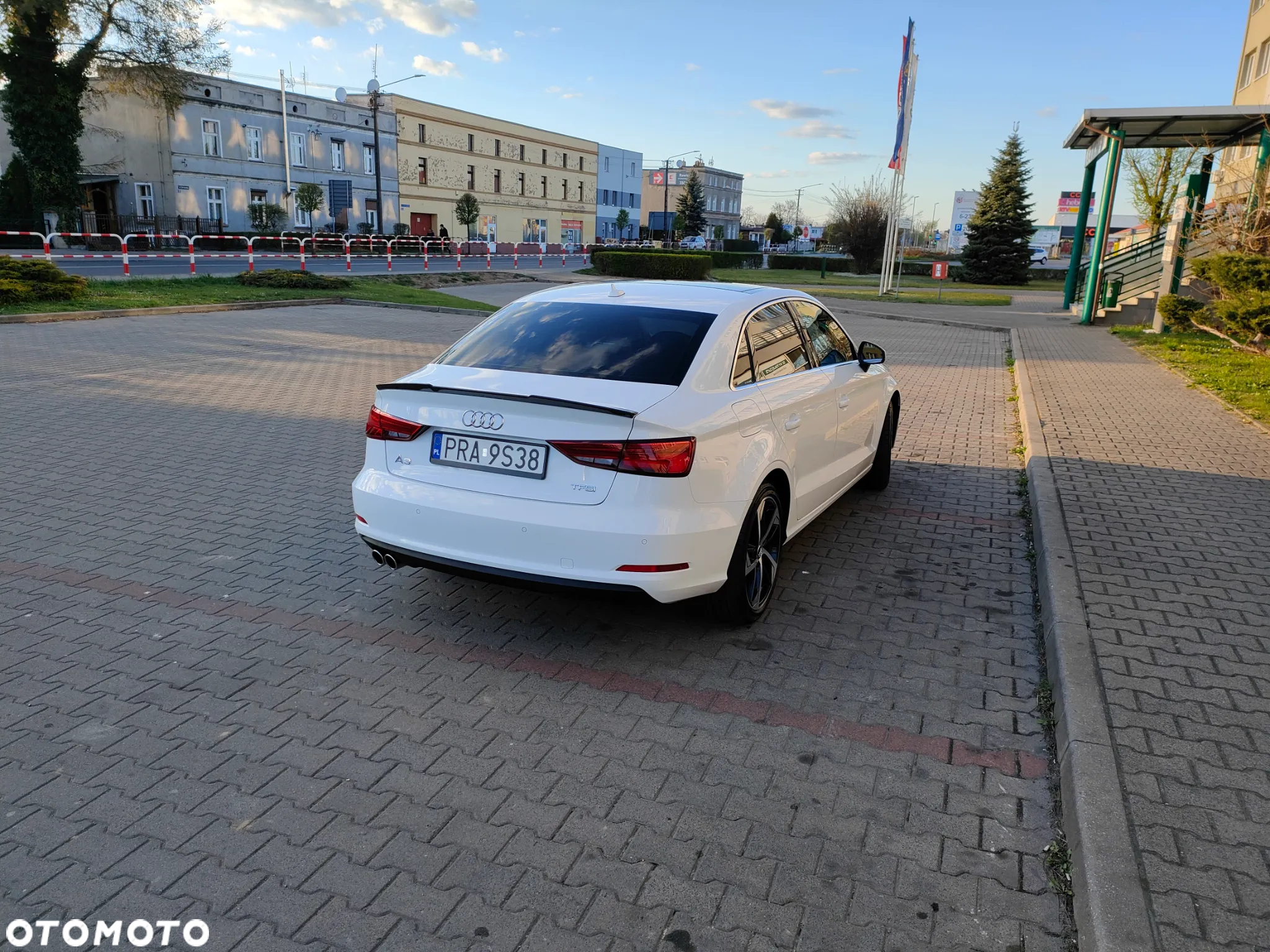 Audi A3 1.8 TFSI Ambiente S tronic - 8