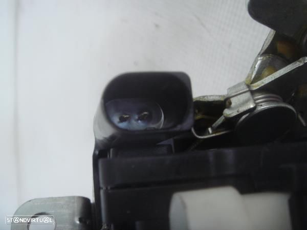 Fecho Da Tampa Da Mala Mitsubishi Colt Vi (Z3_A, Z2_A) - 3