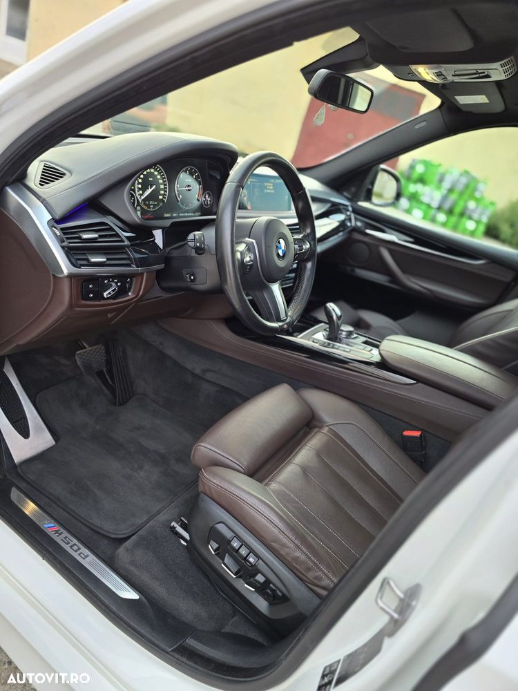 BMW X5 M M50d - 16