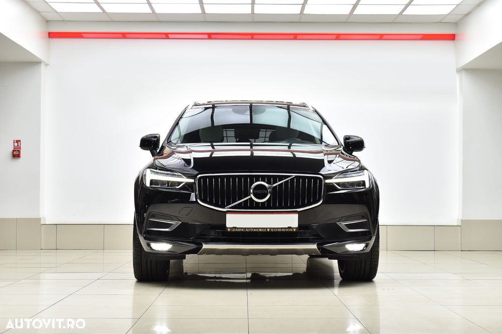 Volvo XC 60 D5 AWD Momentum - 2