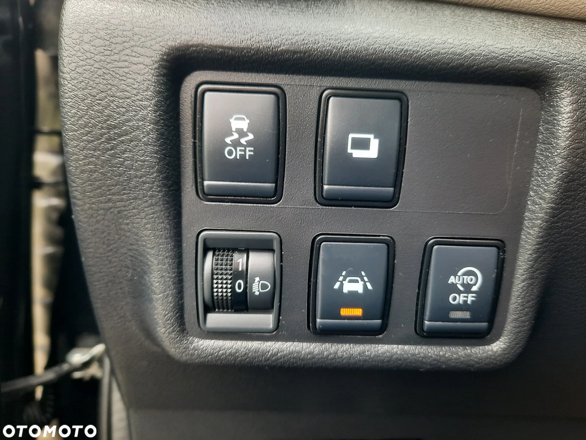 Nissan Micra 1.0 IG-T Visia Plus - 25