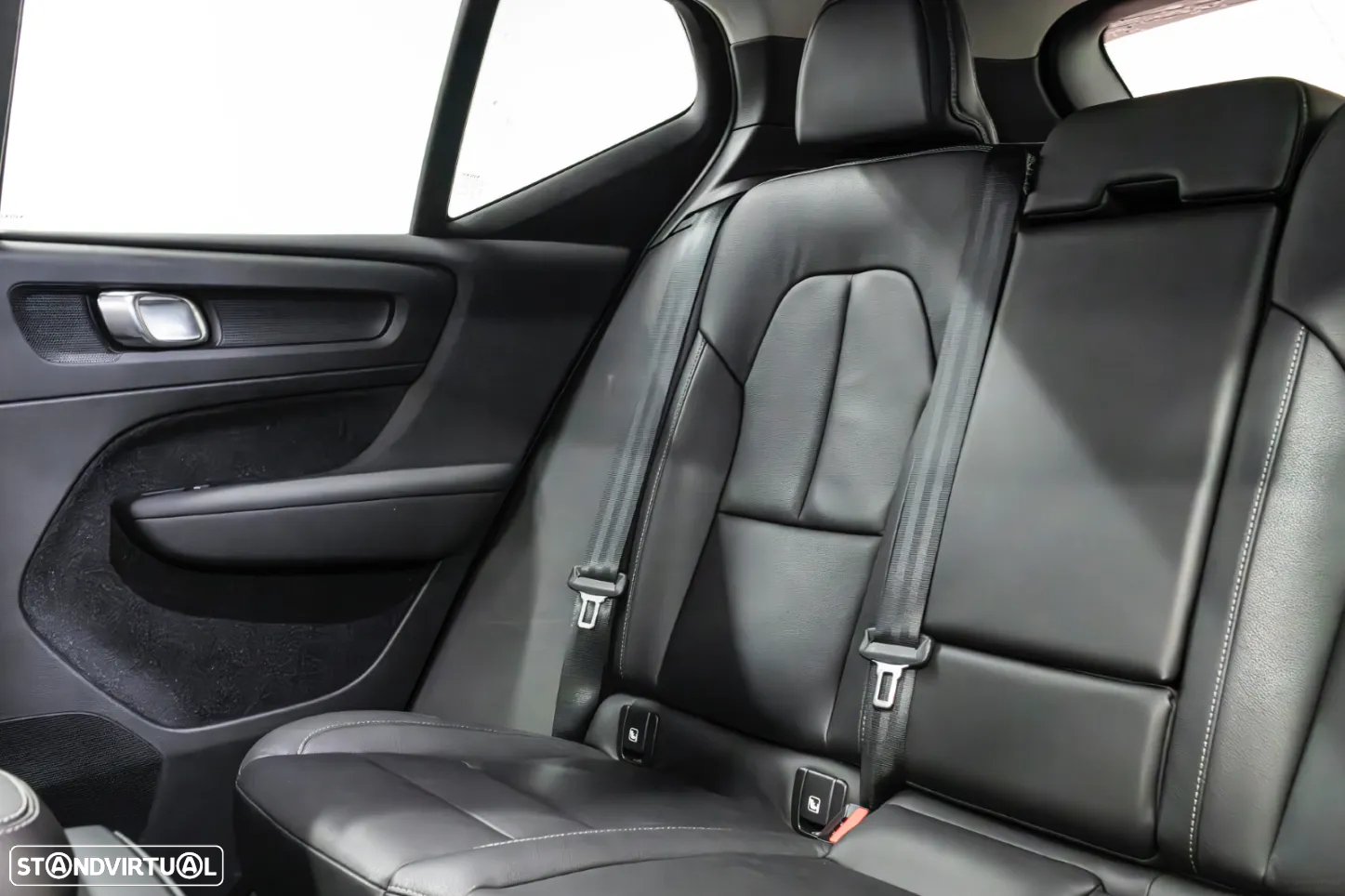 Volvo XC 40 1.5 T5 PHEV R-Design - 14