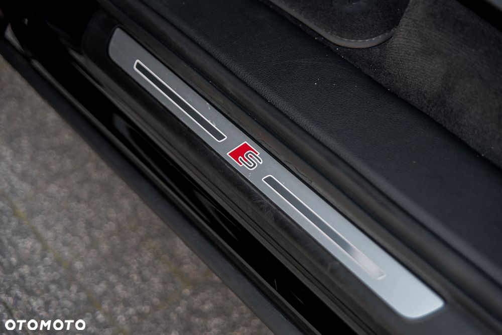 Audi Q7 50 TDI mHEV Quattro S Line Tiptr - 6