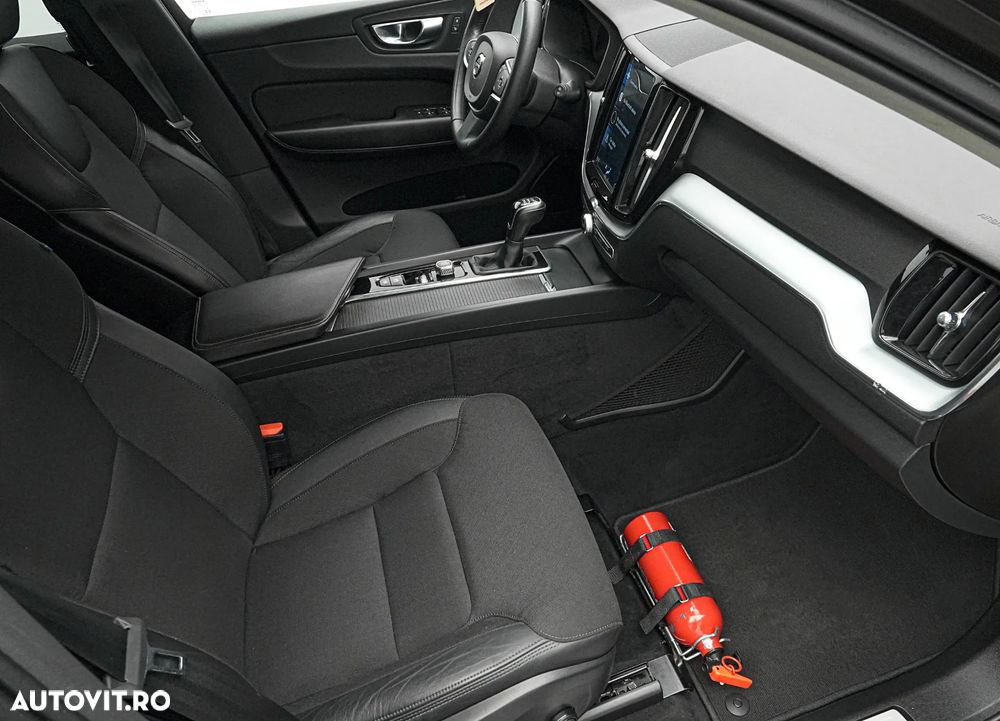 Volvo XC 60 D3 Momentum Pro - 14