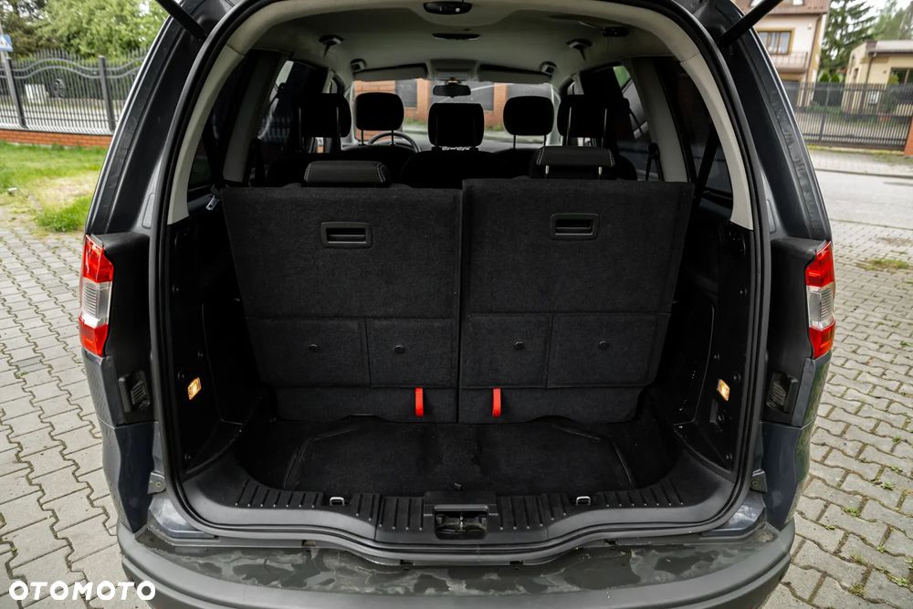 Ford Galaxy 2.0 TDCi Ghia - 27