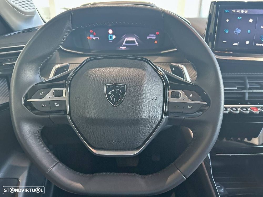 Peugeot 208 1.2 Hybrid Allure e-DCS6 - 12