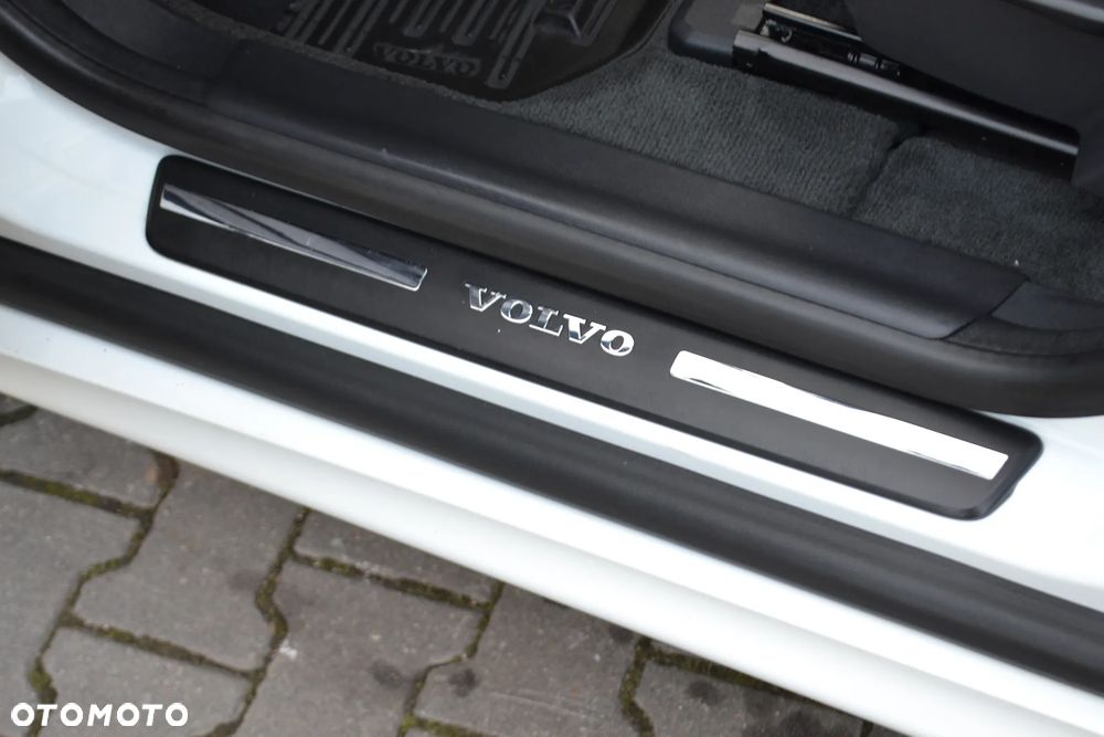 Volvo XC 60 - 26