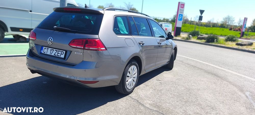 Volkswagen Golf 1.6 BlueTDI Comfortline - 11