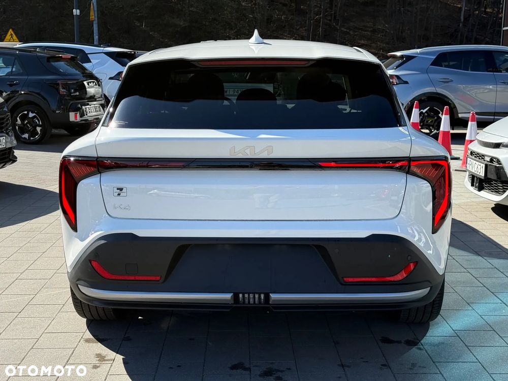 Kia K4 1.6 T-GDI L - 11