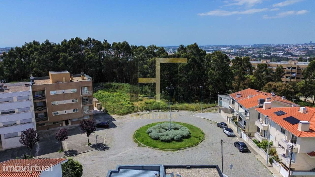 Apartamento | T2 | Varanda | Box - Grande imagem: 4/26