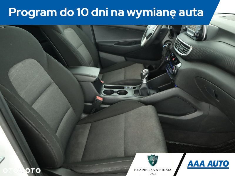 Hyundai Tucson - 8