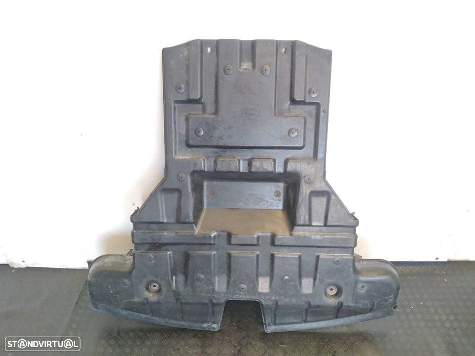 COBERTURA DO CARTER SSANGYONG RODIUS - 1