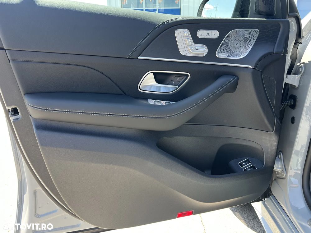 Mercedes-Benz GLE Coupe AMG 53 PHEV - 11