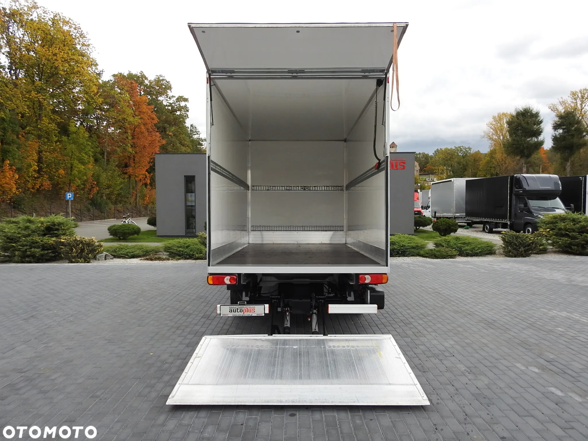 Fiat DUCATO KONTENER WINDA 8 PALET TEMPOMAT NAWIGACJA KLIMATYZACJA LEDY 130KM [ L61506 ] - 12