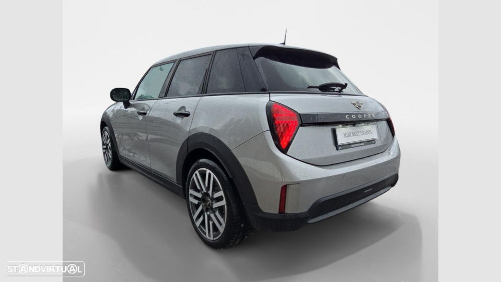 MINI 5 Portas Cooper C Classic M - 5