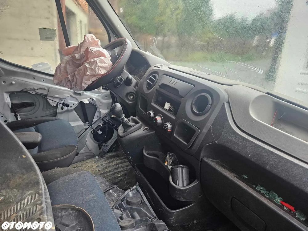 Renault MASTER KONTENER WINDA 2014 ROK - 7