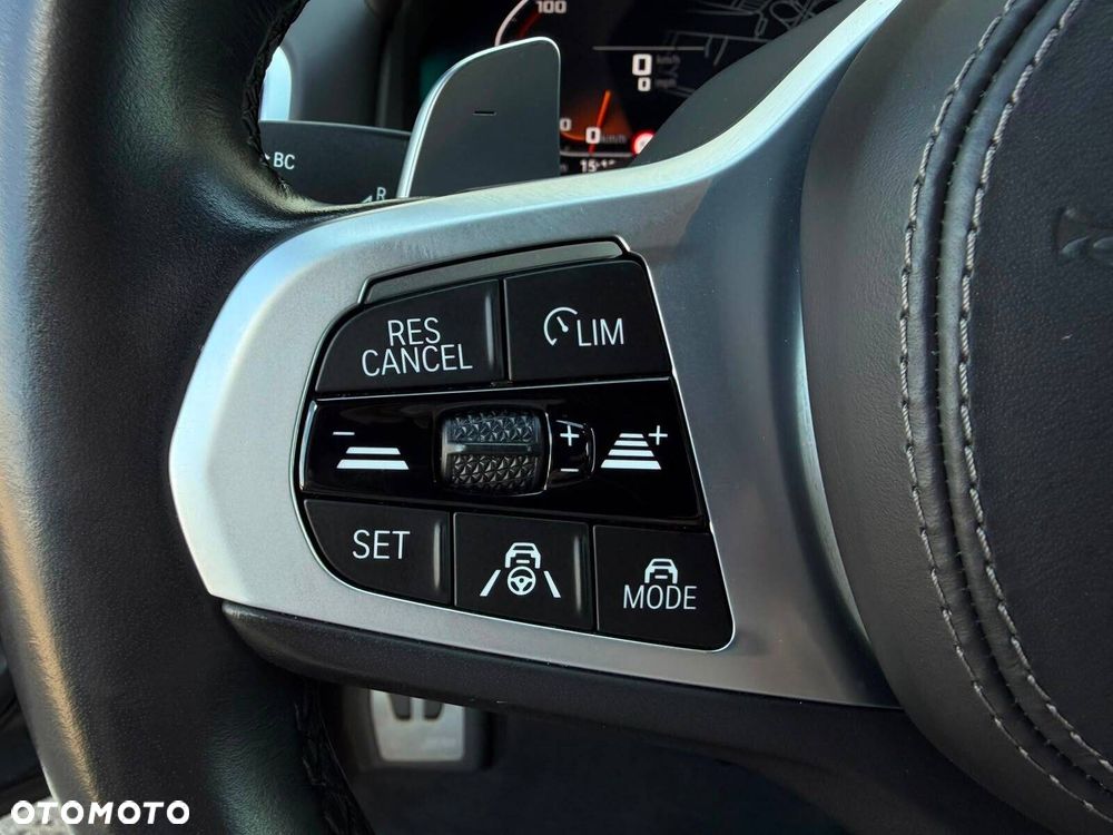 BMW Seria 8 M850i xDrive - 18