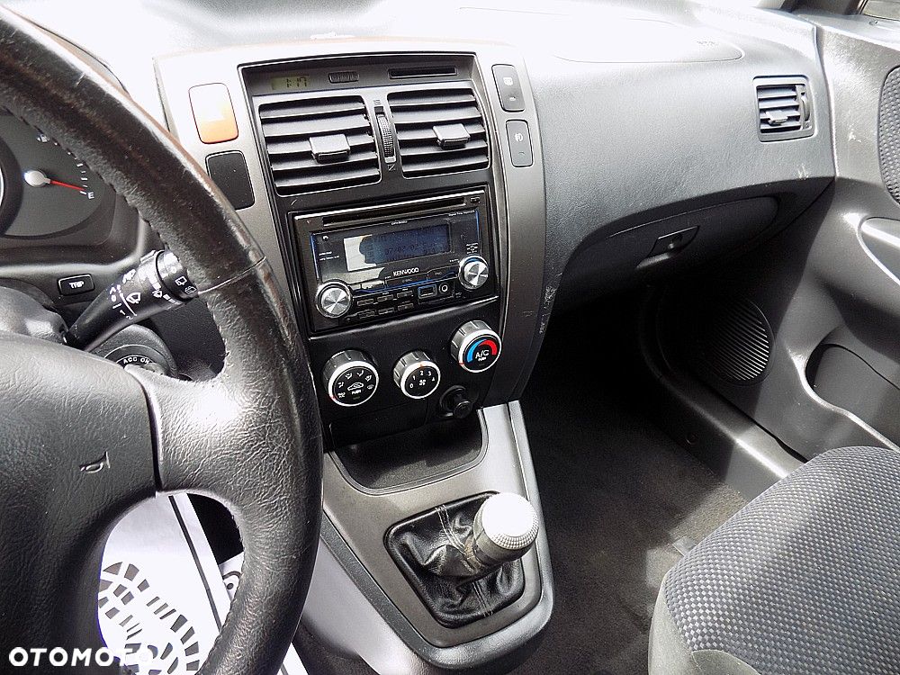 Hyundai Tucson 2.0 2WD GLS - 11