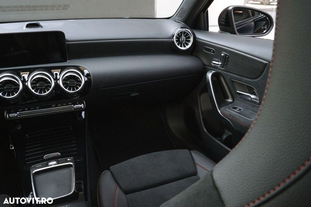 Mercedes-Benz A 220 - 9