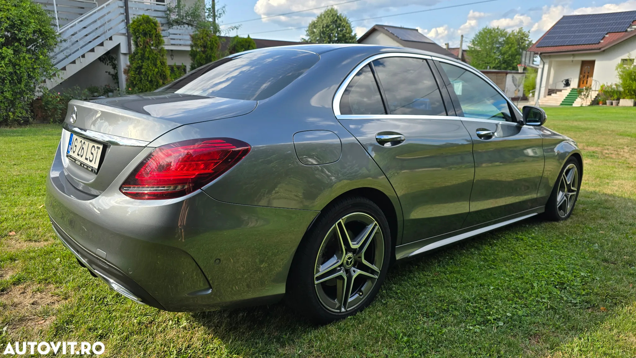 Mercedes-Benz C 220 d 9G-TRONIC AMG Line - 11