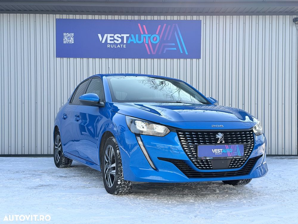 Peugeot 208 - 1
