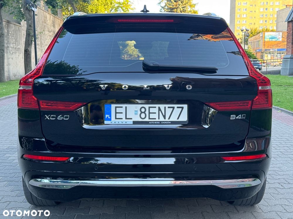 Volvo XC 60 B4 D Inscription - 10