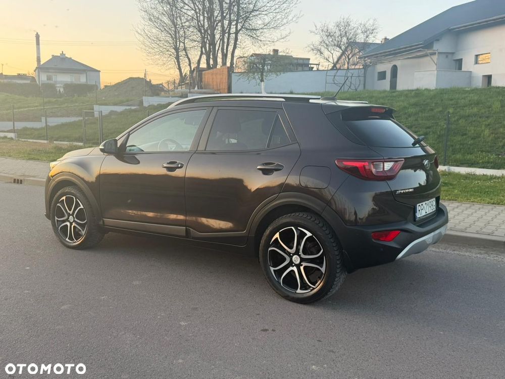 Kia Stonic 1.0 T-GDI 120 Edition 7 - 11