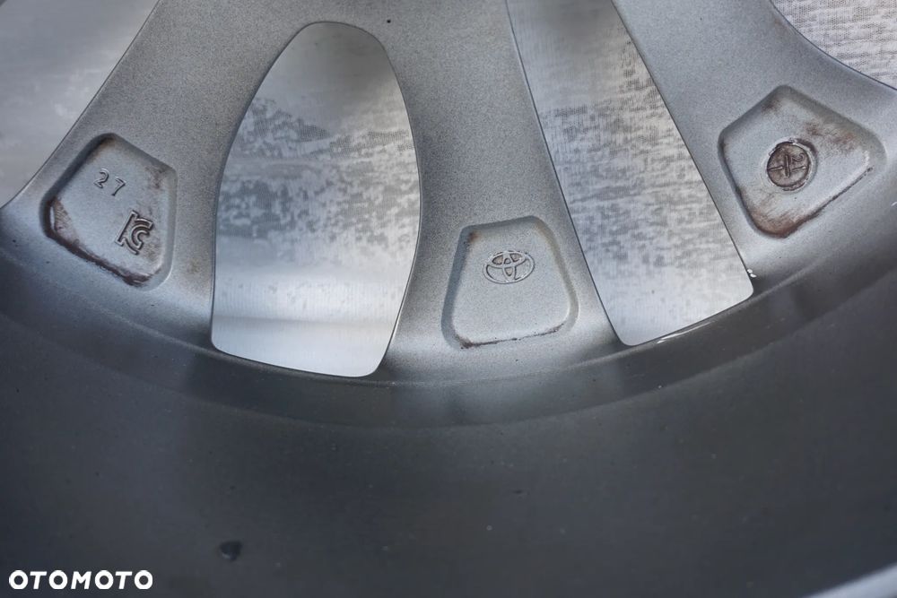 Toyota 5x114,3 19 7,5J et40 BKT - 5